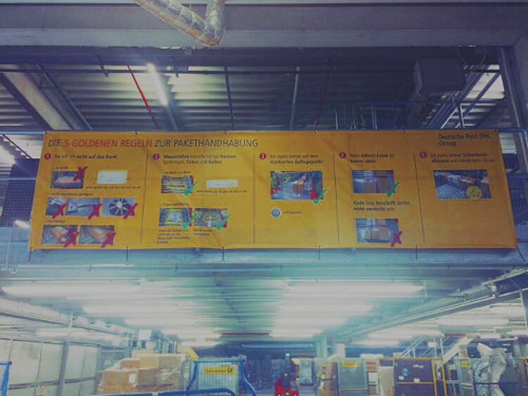 Fachlageristen bei DHL Fachlageristen bei DHL