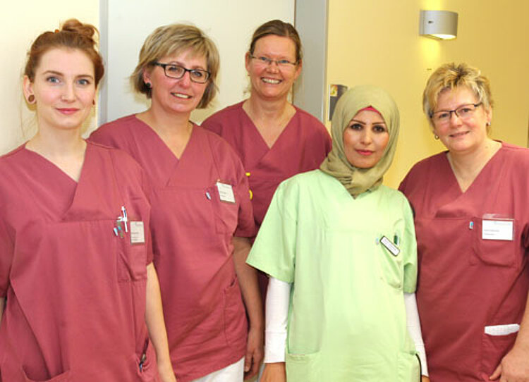Sprachkursteilnehmerin zur Hospitation im Seenland Klinikum Sprachkursteilnehmerin zur Hospitation im Seenland Klinikum