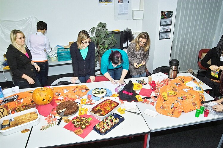 Halloween-Basar für einen guten Zweck Halloween-Basar für einen guten Zweck
