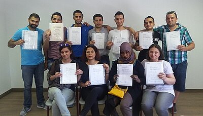 Feierliche Zertifikatsübergabe „Deutschtest für Zuwanderer (DTZ)“ Feierliche Zertifikatsübergabe „Deutschtest für Zuwanderer (DTZ)“