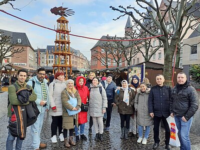 Besuch auf dem Weihnachtsmarkt Besuch auf dem Weihnachtsmarkt