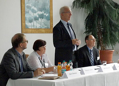 Hoher Besuch an den Euro-Schulen Hoher Besuch an den Euro-Schulen-1