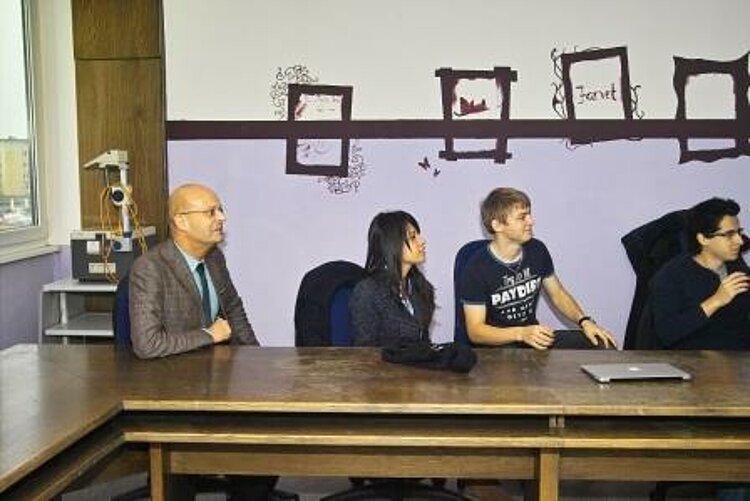 Oberbürgermeister von Halle zu Gast an den Euro-Schulen! Oberbürgermeister von Halle zu Gast an den Euro-Schulen!