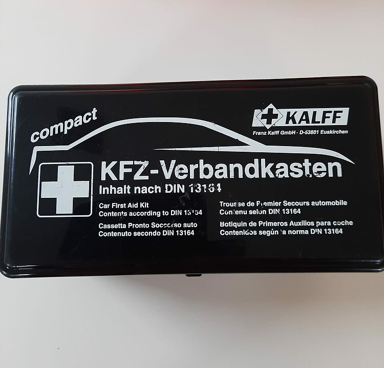 Erste Hilfe Kurs für unsere Mitarbeitenden Erste Hilfe Kurs für unsere Mitarbeitenden