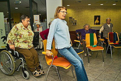 Blick "hinter die Kulissen": Job- und Ausbildungstag im Seniorenpflegezentrum-1