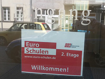 Euro-Schulen jetzt am Bahnhof Falkensee Euro-Schulen jetzt am Bahnhof Falkensee