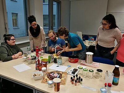 MobiPro-Event unter dem Motto „Do it yourself“ MobiPro-Event unter dem Motto „Do it yourself“