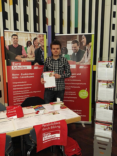Euro-Schulen Leverkusen bei der Messe „Wiedereinstieg 2017“ Euro-Schulen Leverkusen bei der Messe „Wiedereinstieg 2017“