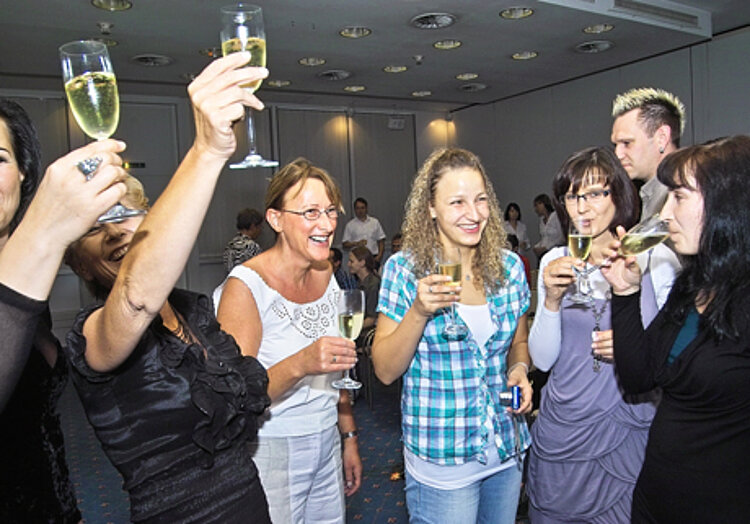 Zeugnisübergabe Berufsfachschule Altenpflege Zeugnisübergabe Berufsfachschule Altenpflege