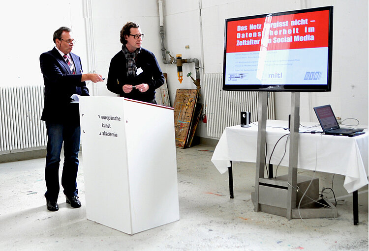 Social Media und das Ende der Privatheit