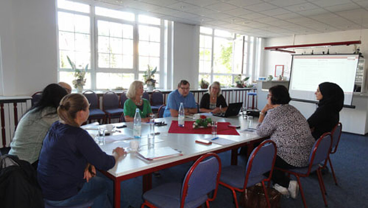 Vor-Ort-Besuch des inhaltlich-fachlich begleitenden Projektes der Arbeitsmarktmentoren Vor-Ort-Besuch des inhaltlich-fachlich begleitenden Projektes der Arbeitsmarktmentoren