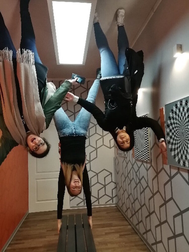 Ausflug zum Museum der Illusionen Ausflug zum Museum der Illusionen