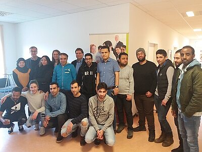 Landtagsabgeordneter lobt Integrationsarbeit der Euro-Schulen Gransee Landtagsabgeordneter lobt Integrationsarbeit der Euro-Schulen Gransee