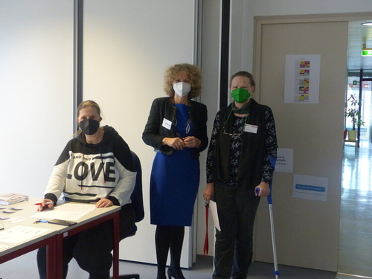 Job-Speed-Dating in unserer Aula Job-Speed-Dating in unserer Aula