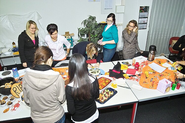 Halloween-Basar für einen guten Zweck Halloween-Basar für einen guten Zweck