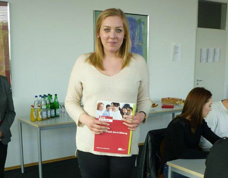 Den Mittleren Bildungsabschluss in der Tasche Den Mittleren Bildungsabschluss in der Tasche