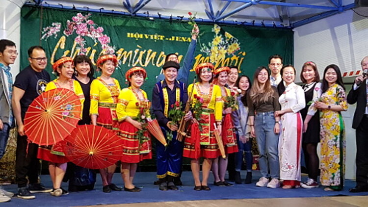 Buntes vietnamesisches Neujahrsfest Buntes vietnamesisches Neujahrsfest