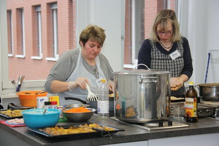 Zukunftsperspektiven, die Anklang finden: Junge Besucher machen Nägel mit Köpfen Zukunftsperspektiven, die Anklang finden: Junge Besucher machen Nägel mit Köpfen