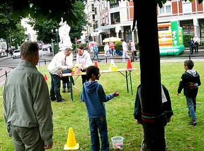 Angehende Erzieher und Sozialassistenten unterstützen das Kollefest Angehende Erzieher und Sozialassistenten unterstützen das Kollefest