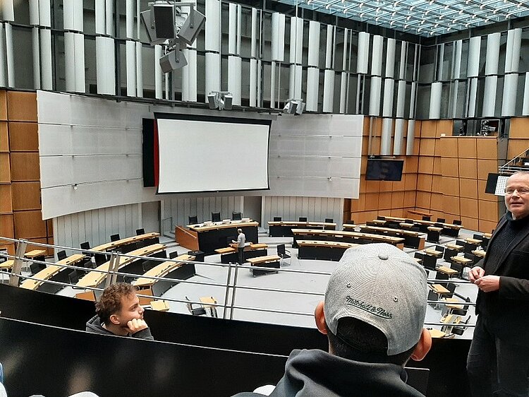 Ausflug ins Berliner Abgeordnetenhaus Ausflug ins Berliner Abgeordnetenhaus