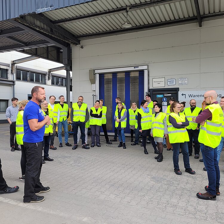 Projektstart mit Hochdruck Projektstart mit Hochdruck