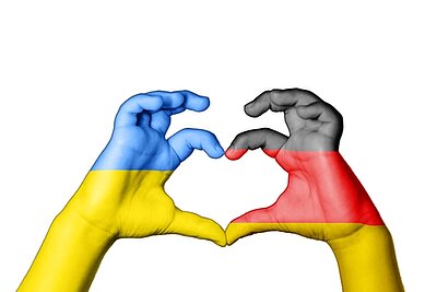 Sprach- und Integrationskurse: Überblick für Helfende