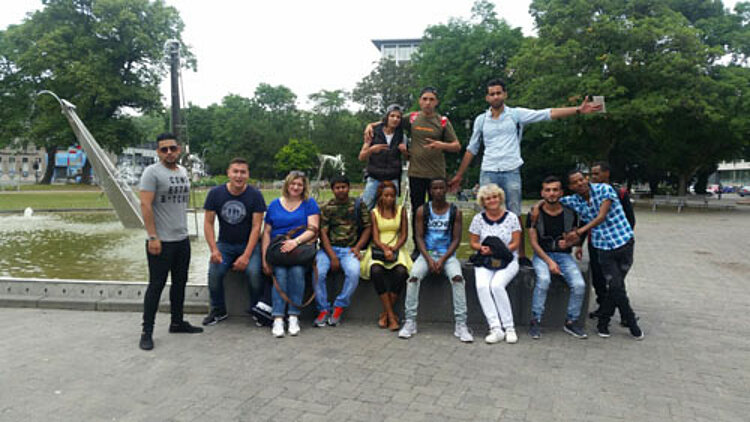 PerJuF-Teilnehmer auf der Ausbildungsmesse in Hagen