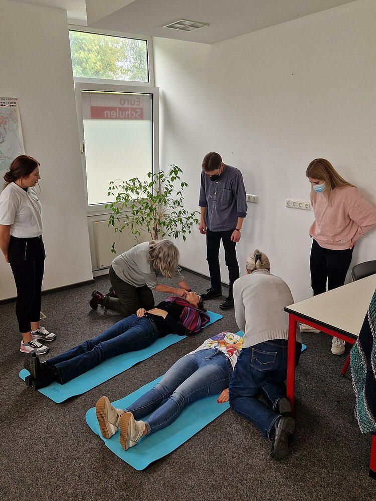 Erste Hilfe Kurs für unsere Mitarbeitenden Erste Hilfe Kurs für unsere Mitarbeitenden