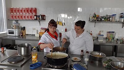 Halbzeit in der Praktikumsmaßnahme U25 Halbzeit in der Praktikumsmaßnahme U25-1