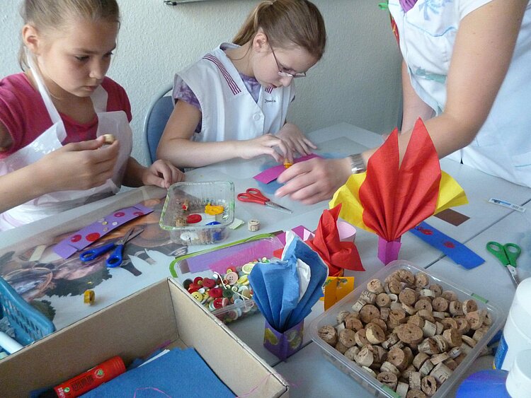 Kochen und Backen mit Grundschülern am 12. Juni 2012