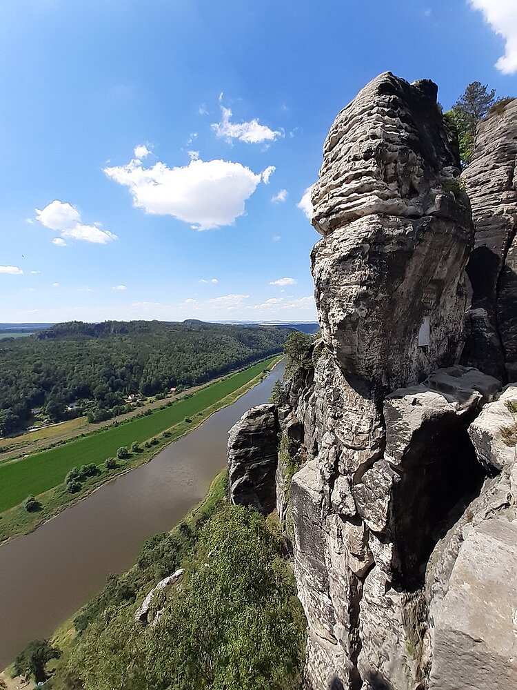 Abschlussfahrt in das Elbsandsteingebirge Abschlussfahrt in das Elbsandsteingebirge