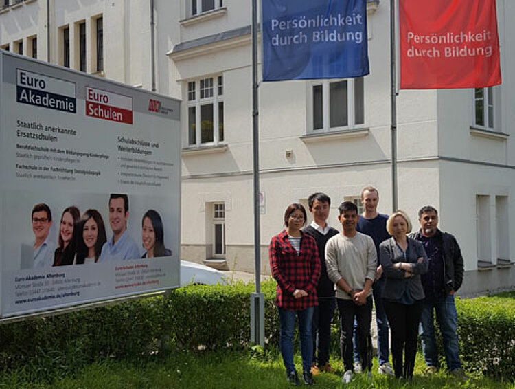 Gelebte Integration - Das Team der Deutsch- und Integrationskurse Gelebte Integration - Das Team der Deutsch- und Integrationskurse