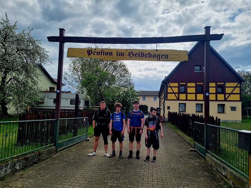 Geschafft: 100 Kilometer Pilgertour-3