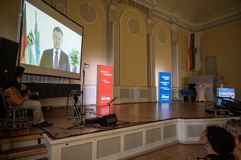 Drei Jahrzehnte – Persönlichkeit durch Bildung in Ostsachsen Drei Jahrzehnte – Persönlichkeit durch Bildung in Ostsachsen-7