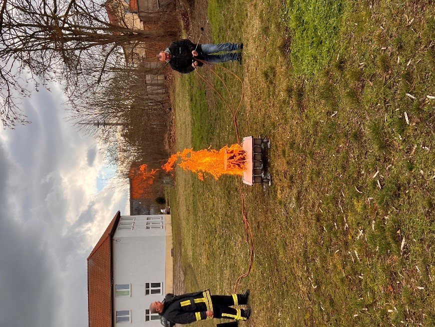 Schulung zum Brandschutz Schulung zum Brandschutz-1