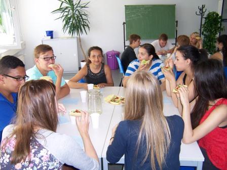 Heißer Abschluss bei 38 Grad Heißer Abschluss bei 38 Grad-1