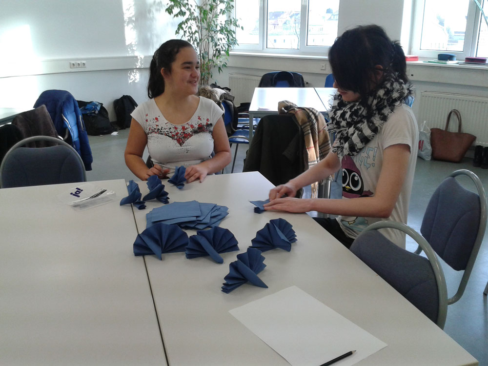 Projektschüler der 16. Oberschule: "Frühstück ist fertig!" Projektschüler der 16. Oberschule: "Frühstück ist fertig!"-3