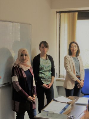 Abschied: Die ersten KompAS-Absolventen verlassen die Euro-Schulen Düsseldorf Abschied: Die ersten KompAS-Absolventen verlassen die Euro-Schulen Düsseldorf-9