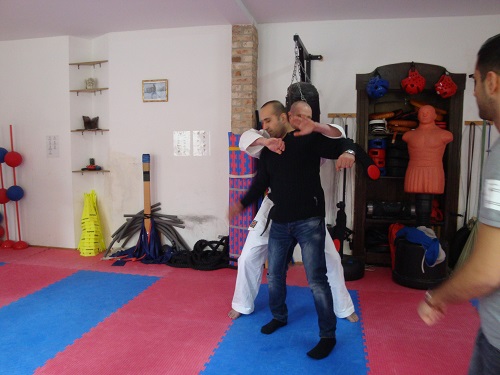 Integration durch Sport – sprachliche und soziale Kompetenzen stärken Integration durch Sport – sprachliche und soziale Kompetenzen stärken-5