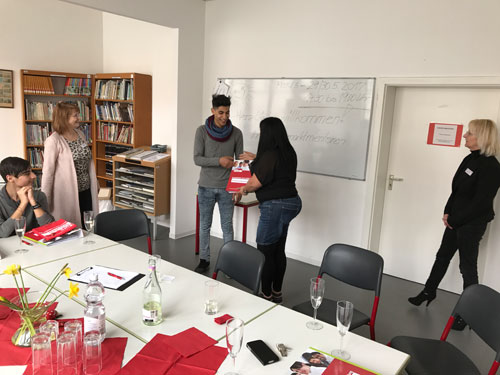Gelungener Auftakt für Modellprojekt "Arbeitsmarktmentoren für Geflüchtete" Gelungener Auftakt für Modellprojekt "Arbeitsmarktmentoren für Geflüchtete"-11