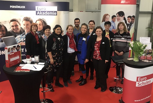 Erfolgreicher Auftakt Erfolgreicher Auftakt-1