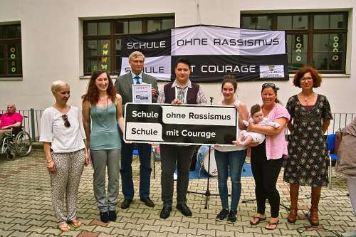 Schule ohne Rassismus – Schule mit Courage!-1