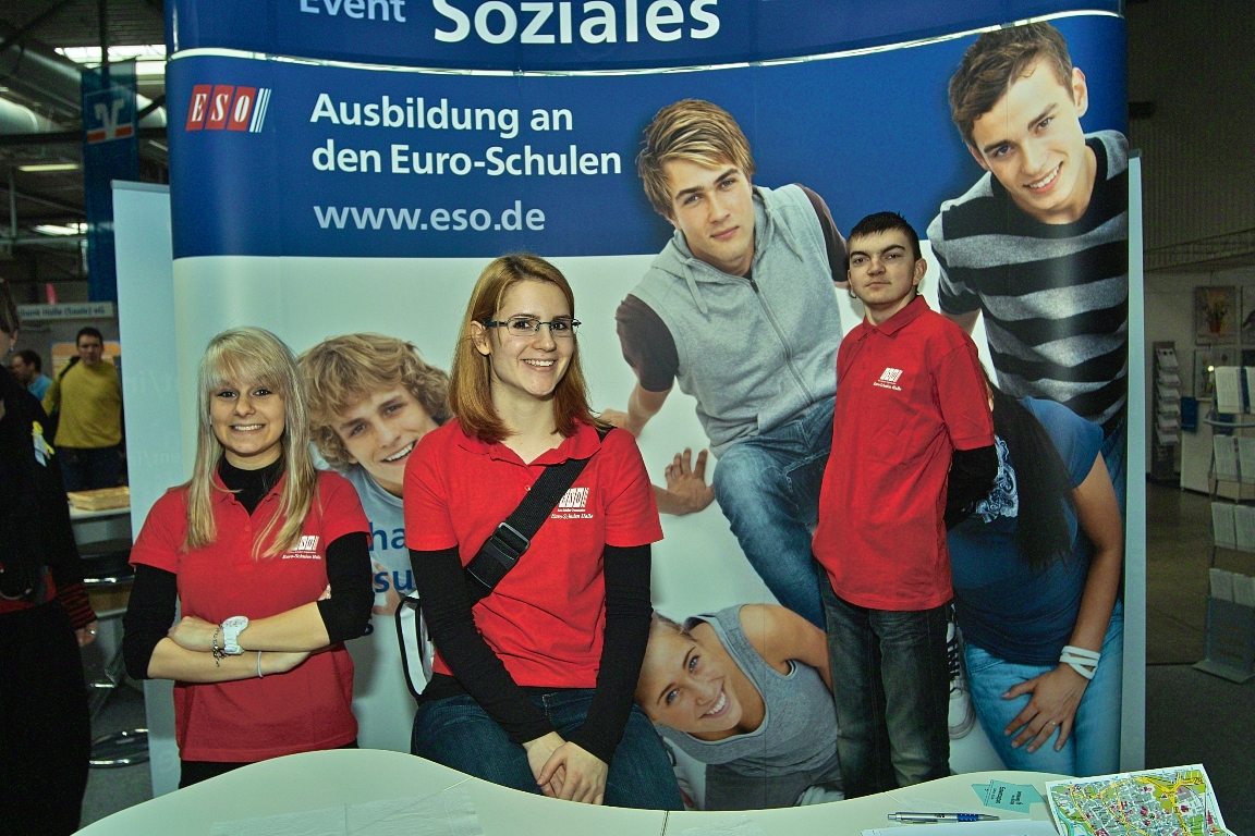 Euro-Schulen Halle auf der Bildungsmesse „Chance 2013“ Euro-Schulen Halle auf der Bildungsmesse „Chance 2013“-16