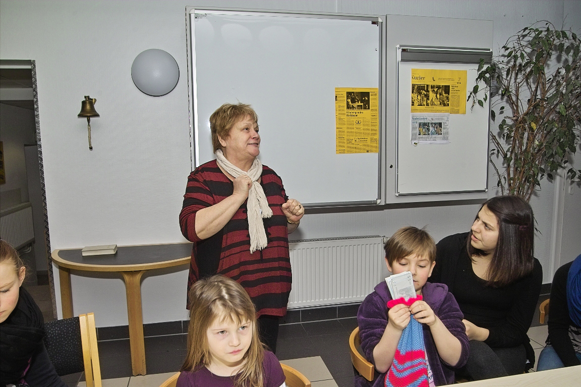 Spendenübergabe an „Clara Zetkin e. V.“ Spendenübergabe an „Clara Zetkin e. V.“-9