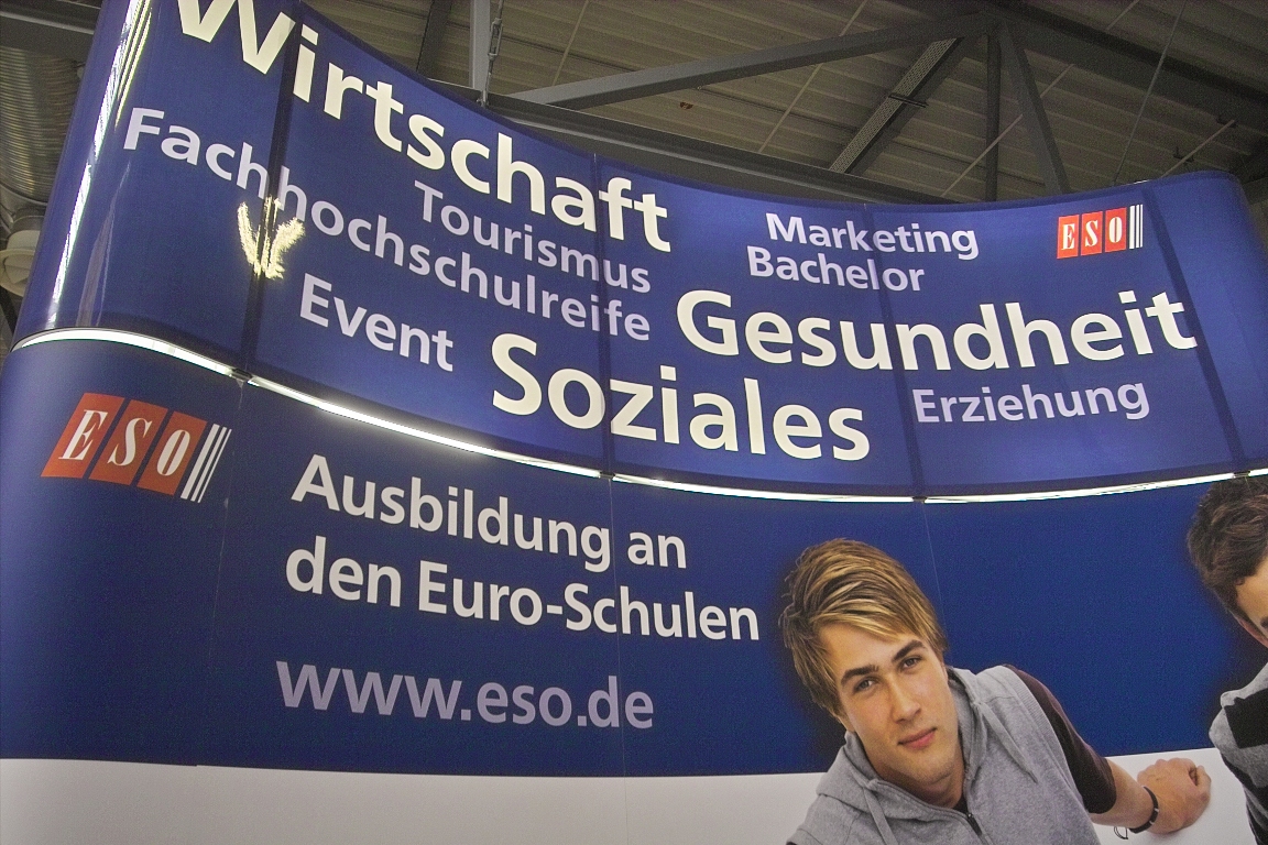 Euro-Schulen Halle auf der Bildungsmesse „Chance 2013“ Euro-Schulen Halle auf der Bildungsmesse „Chance 2013“-7