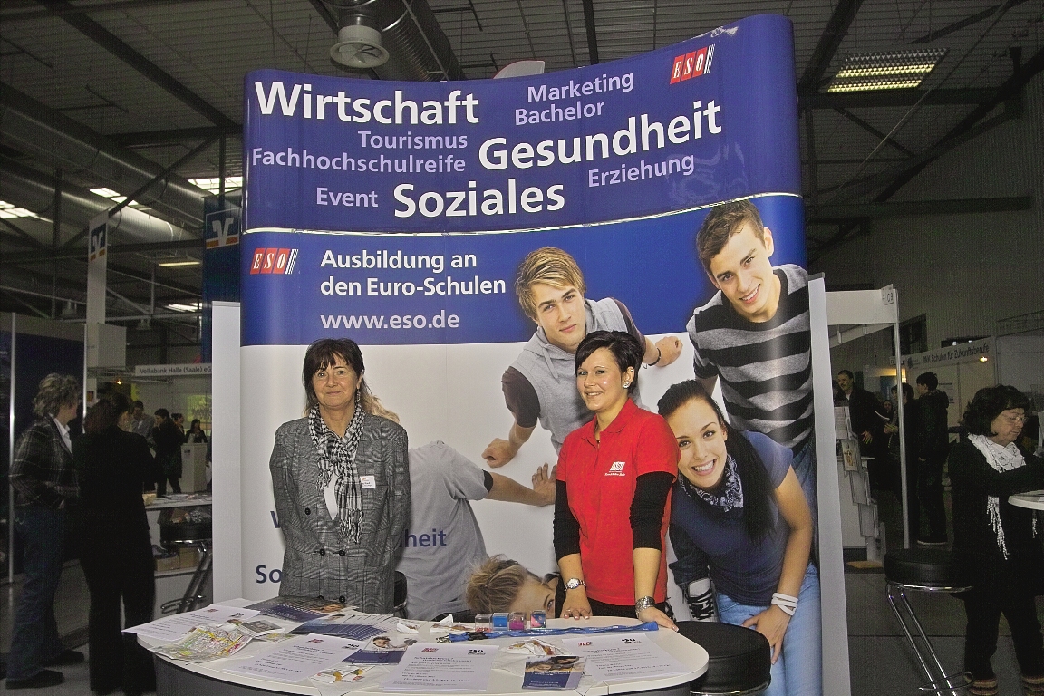 Euro-Schulen Halle auf der Bildungsmesse „Chance 2013“ Euro-Schulen Halle auf der Bildungsmesse „Chance 2013“-6