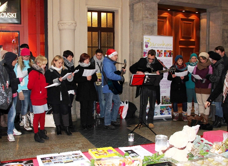 Singen fürs "Bärenherz" Singen fürs "Bärenherz"-1