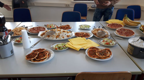 Gelebte Integration: Gemeinsames Essen zum Kursabschluss Gelebte Integration: Gemeinsames Essen zum Kursabschluss-5