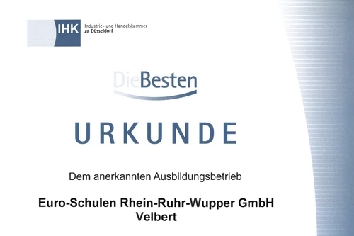 Erneut ausgezeichnet: IHK ehrt Euro-Schulen Erneut ausgezeichnet: IHK ehrt Euro-Schulen-1